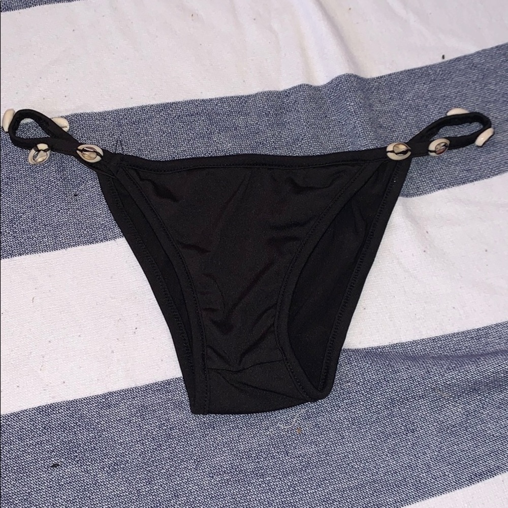 Black bikini bottom